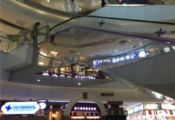 南沙风信子商场扶梯
