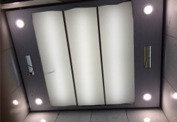 大梯用吊顶实物图